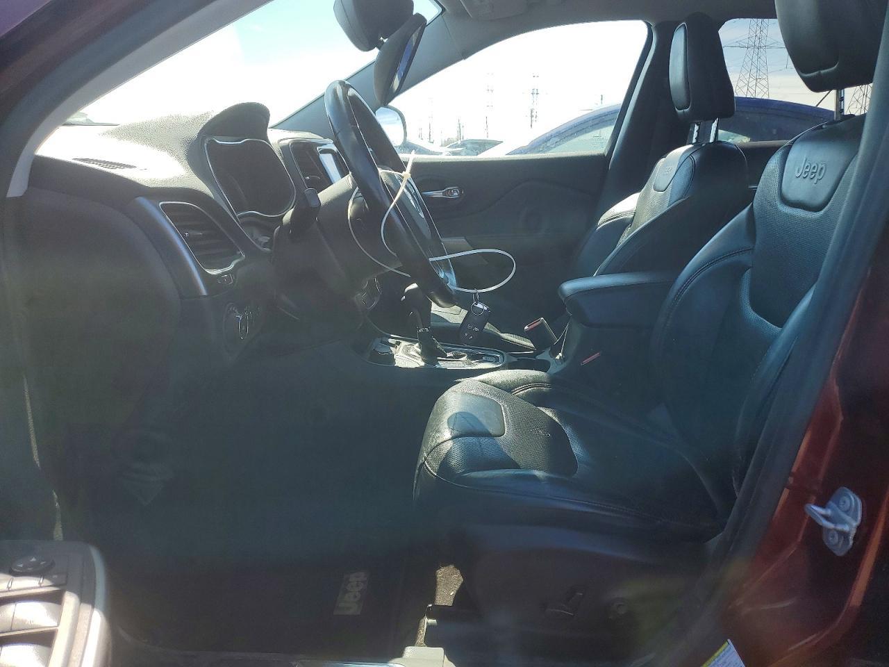2019 Jeep Cherokee Limited - Image 7