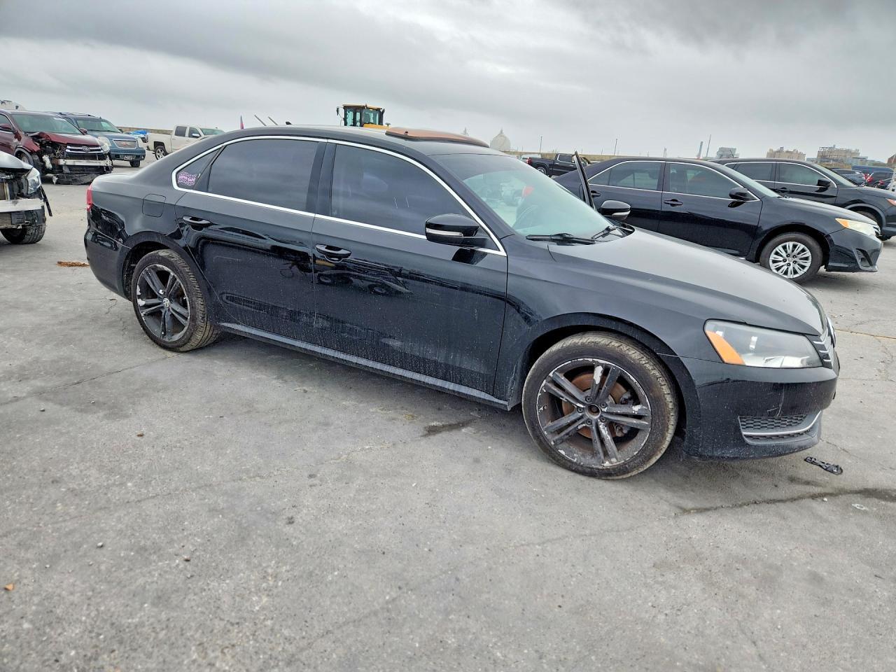 2015 Volkswagen Passat Se - Image 4