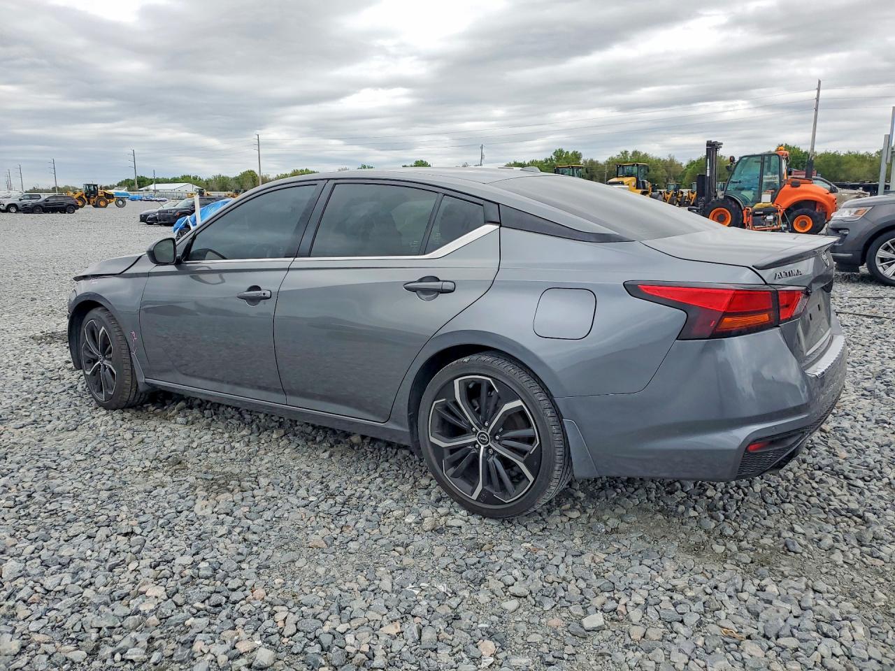 2023 Nissan Altima 2.5 Sr - Фото 2