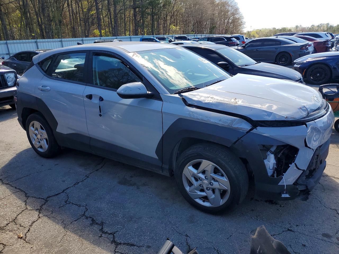 2024 Hyundai Kona Se - Image 4