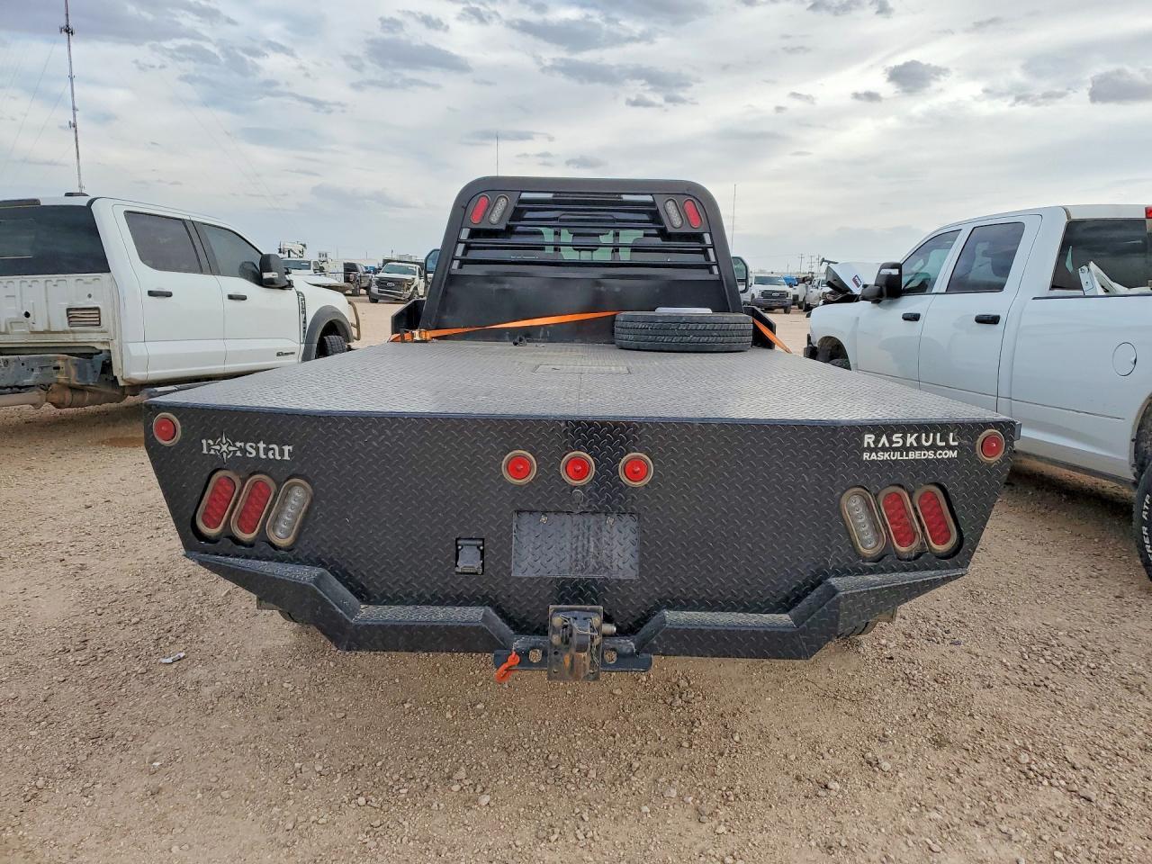 2024 Ford F450 Super Duty - Фото 6