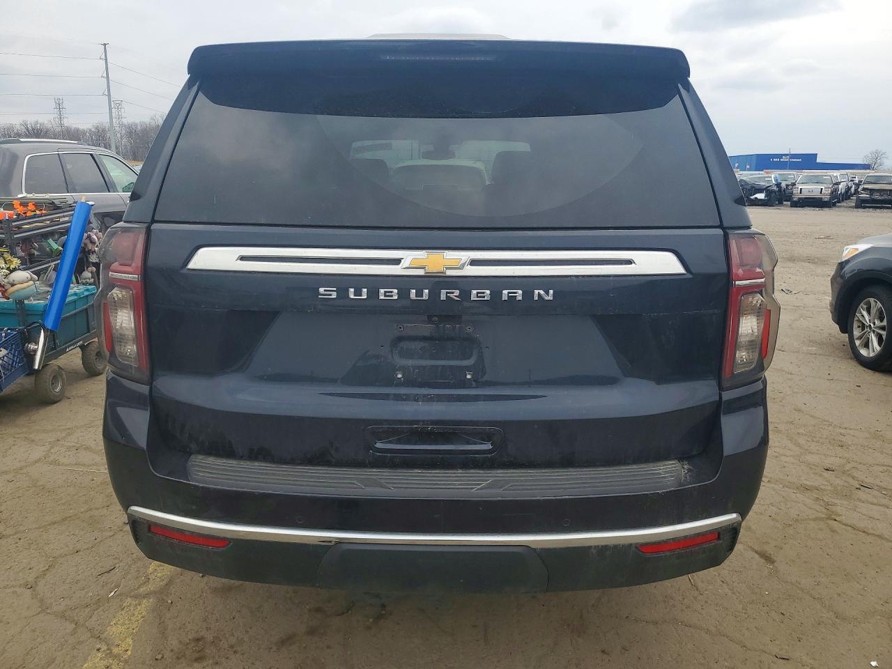 2021 Chevrolet Suburban K1500 Ls - Фото 6