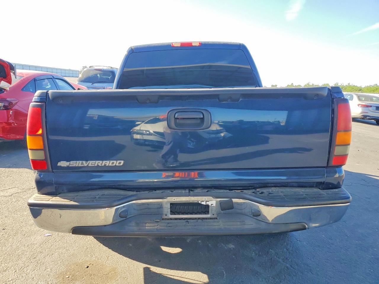 2006 Chevrolet Silverado C1500 - Image 6