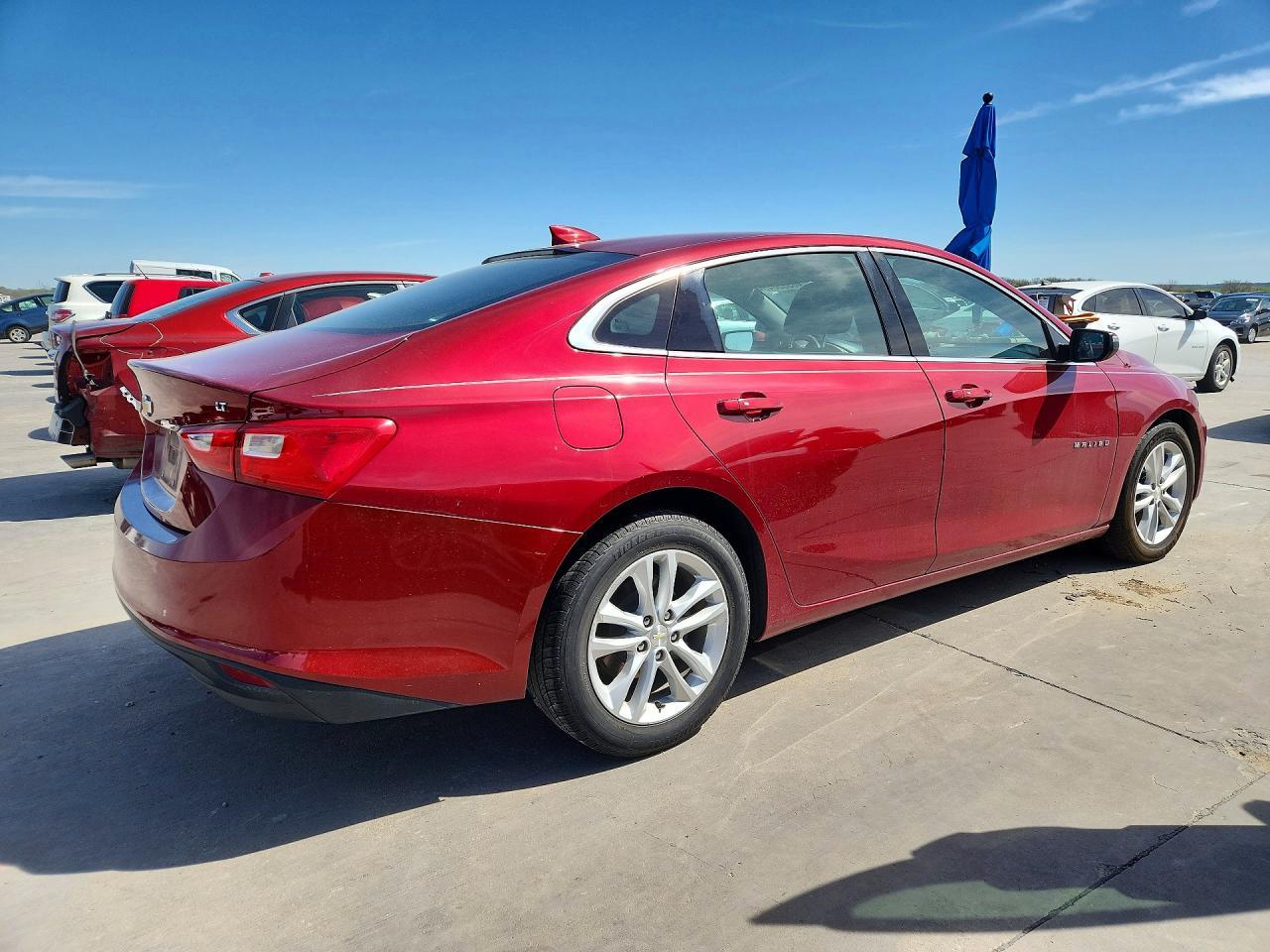 2018 Chevrolet Malibu Lt - Image 3