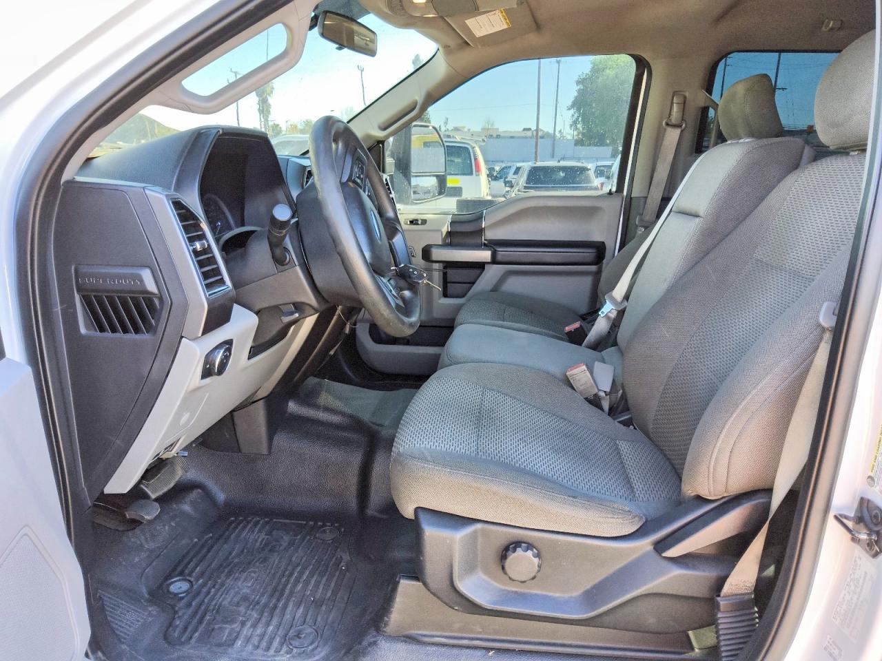 2019 Ford F250 Super Duty - Image 7