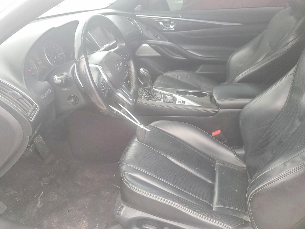 2017 Infiniti Q60 3.0T Premium - Image 7