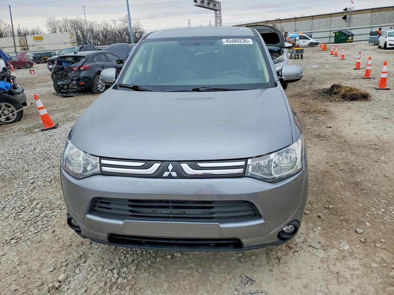 2014 Mitsubishi Outlander Se - Image 5