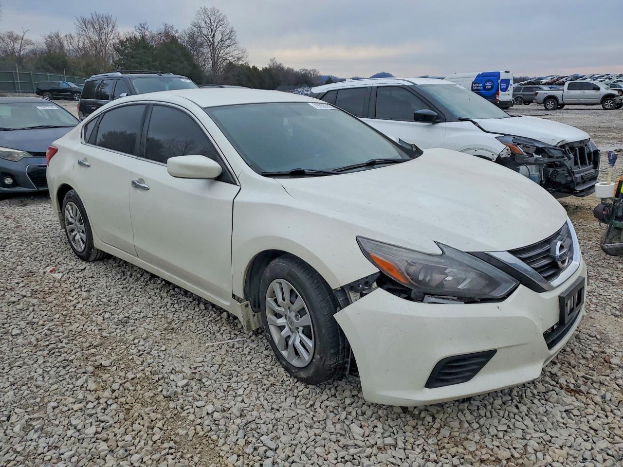 2016 Nissan Altima - Фото 4