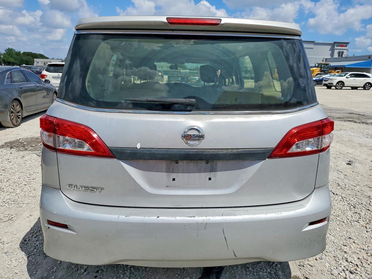 2016 Nissan Quest 3.5 S - Фото 6