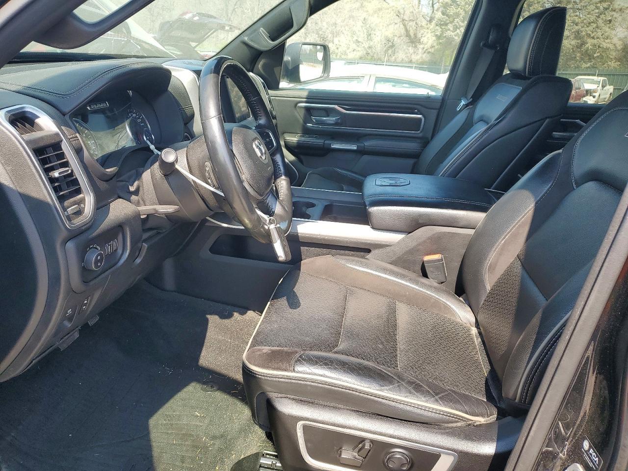 2022 Ram 1500 Laramie - Фото 7