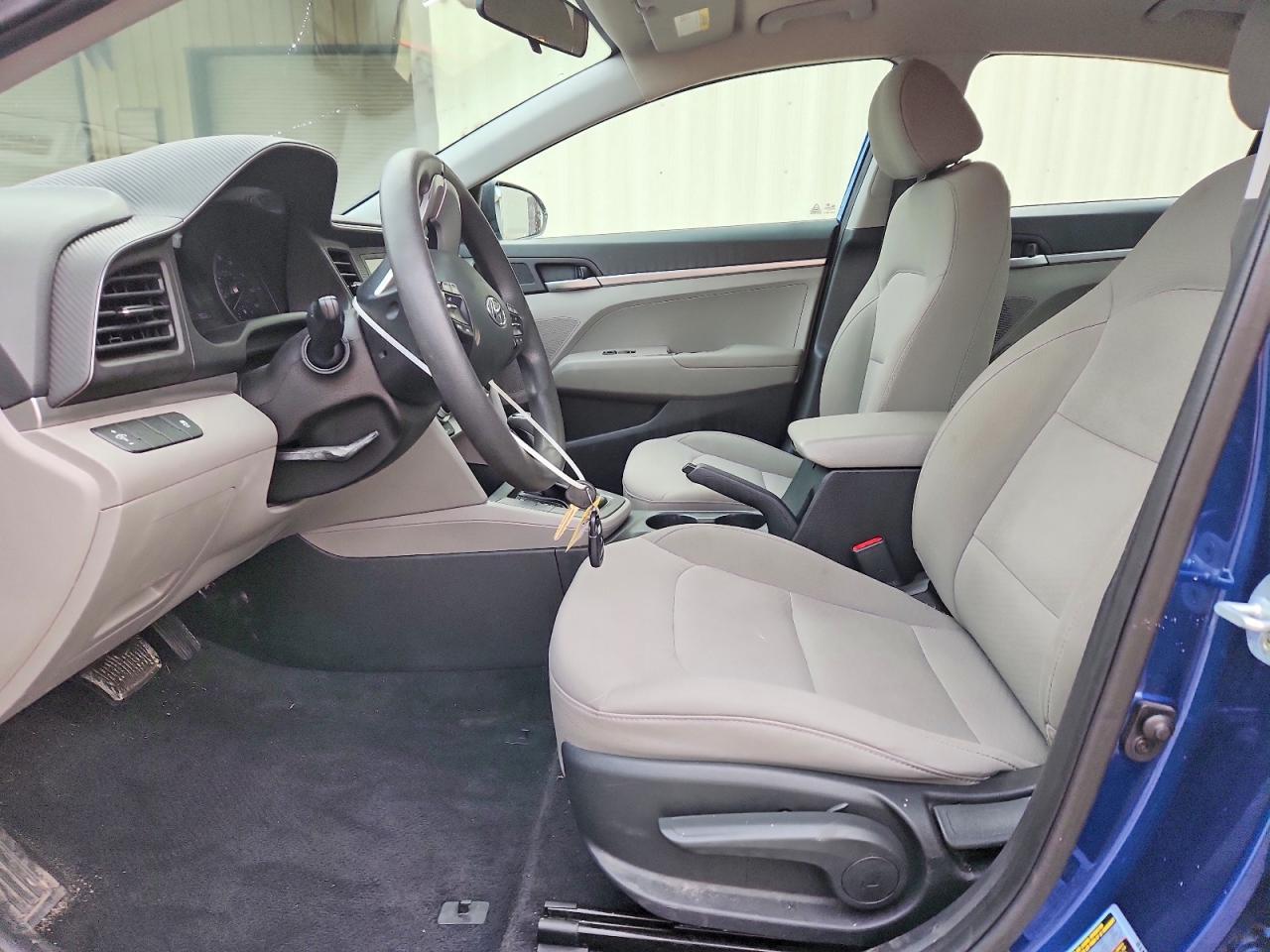 2019 Hyundai Elantra Se - Фото 7