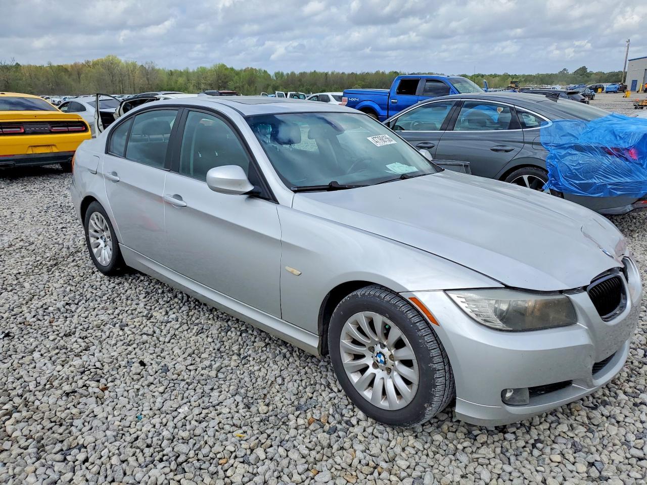 2009 BMW 328 I - Image 4
