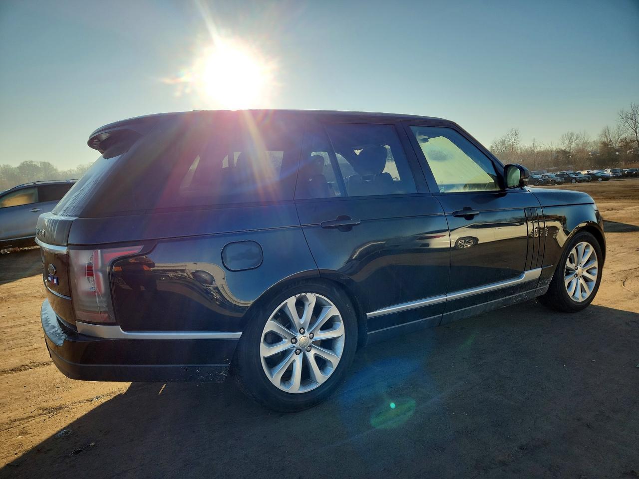 2014 Land Rover Range Rover Hse - Image 3