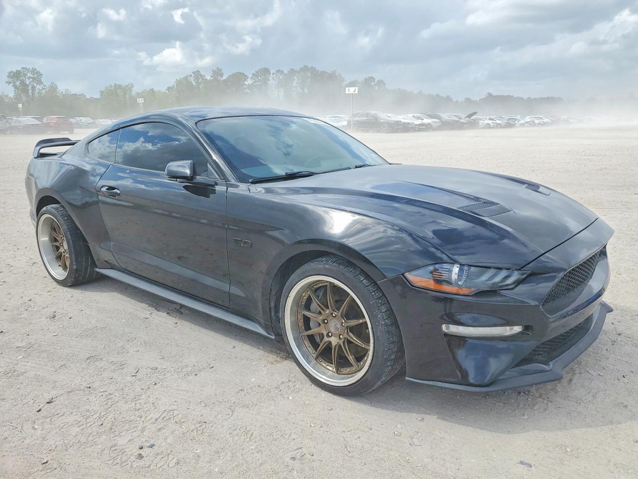 2019 Ford Mustang Gt Carbon Series - Image 4