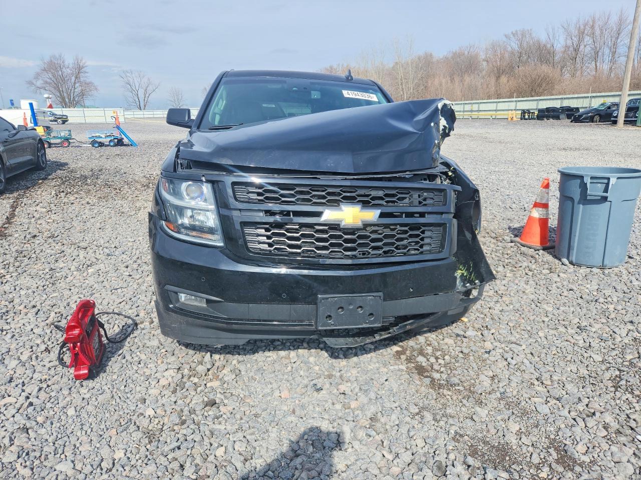 2016 Chevrolet Suburban K1500 Lt - Image 5