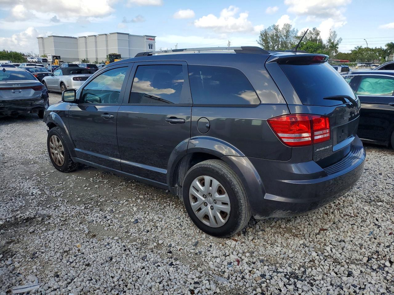 2017 Dodge Journey Se - Фото 2