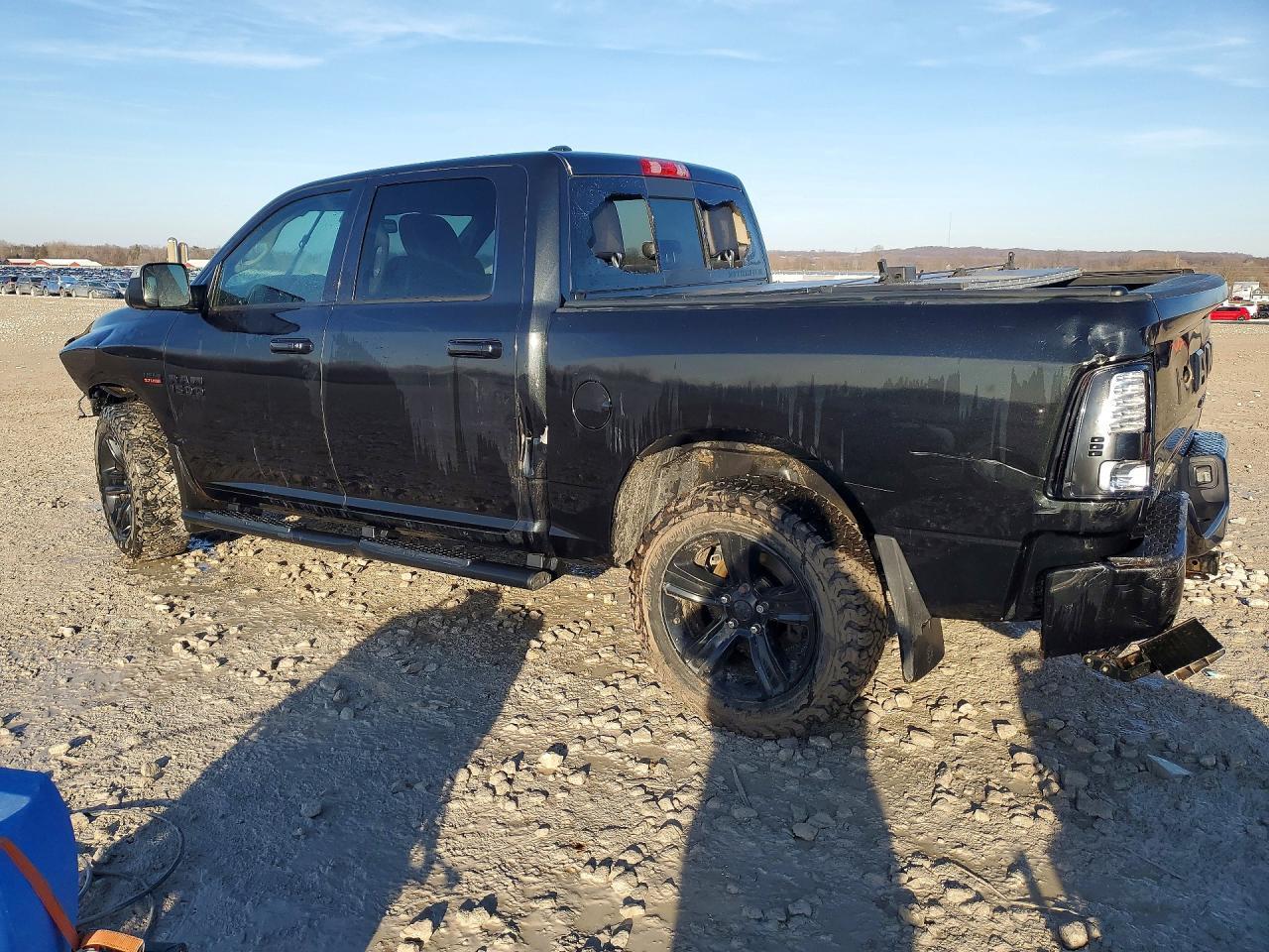 2017 Ram 1500 Sport - Фото 2