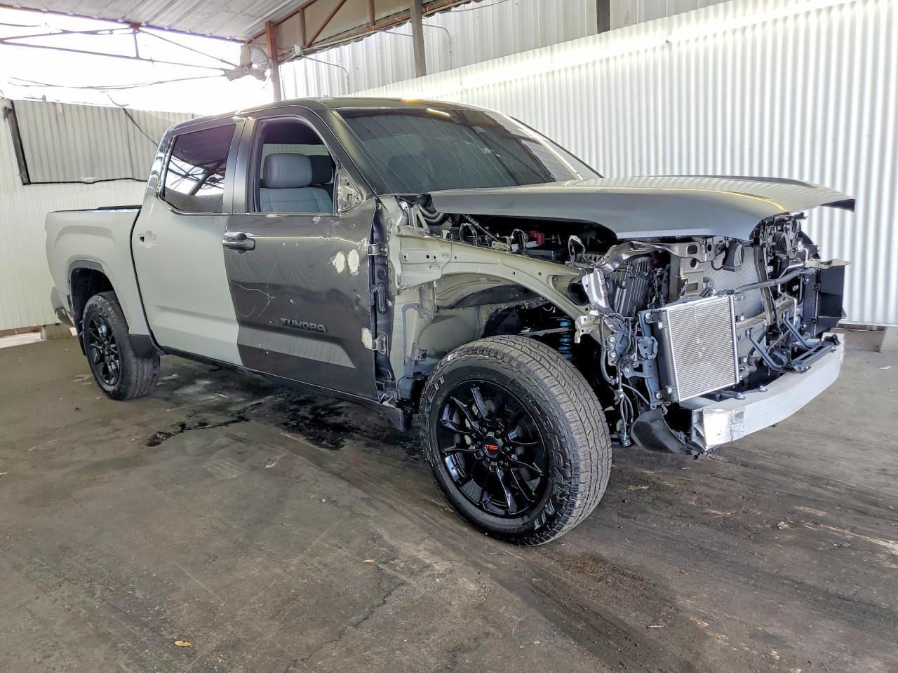 2025 Toyota Tundra Limited - Фото 4