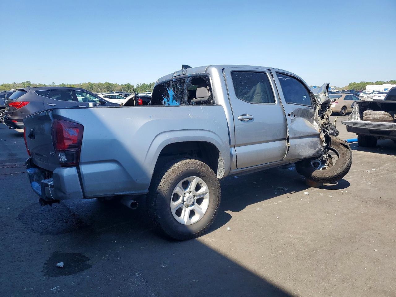 2021 Toyota Tacoma Sr V6 - Фото 3