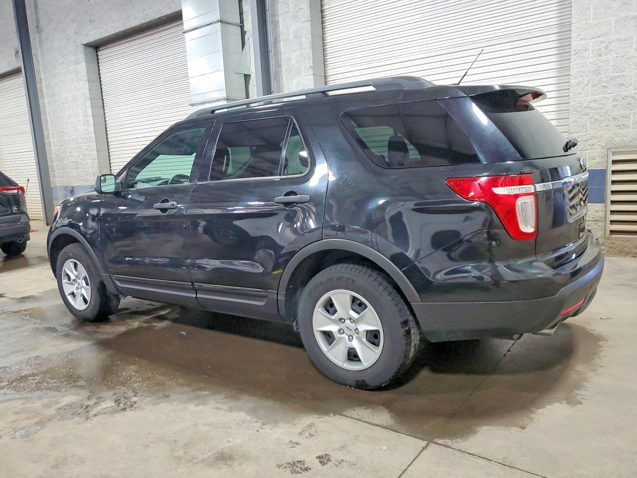 2012 Ford Explorer - Фото 2