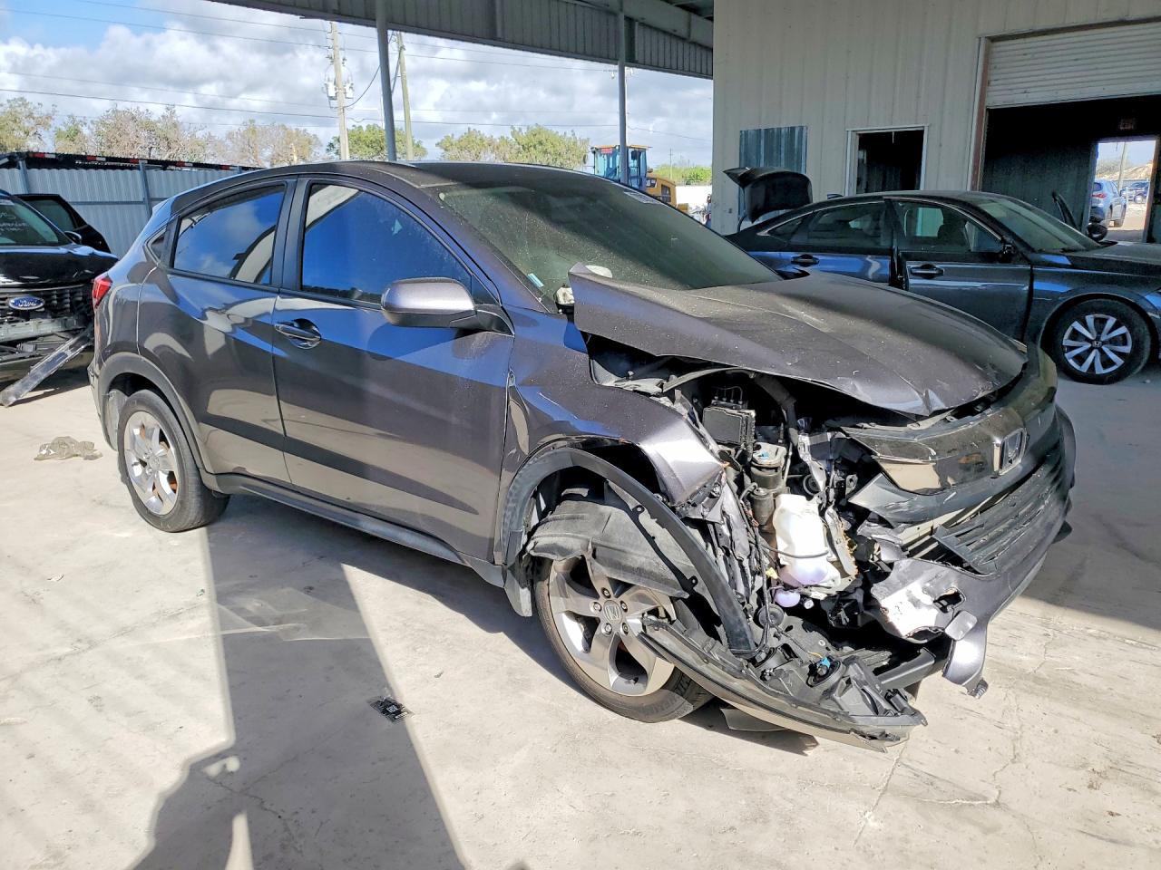 2022 Honda Hr-V Lx - Фото 4