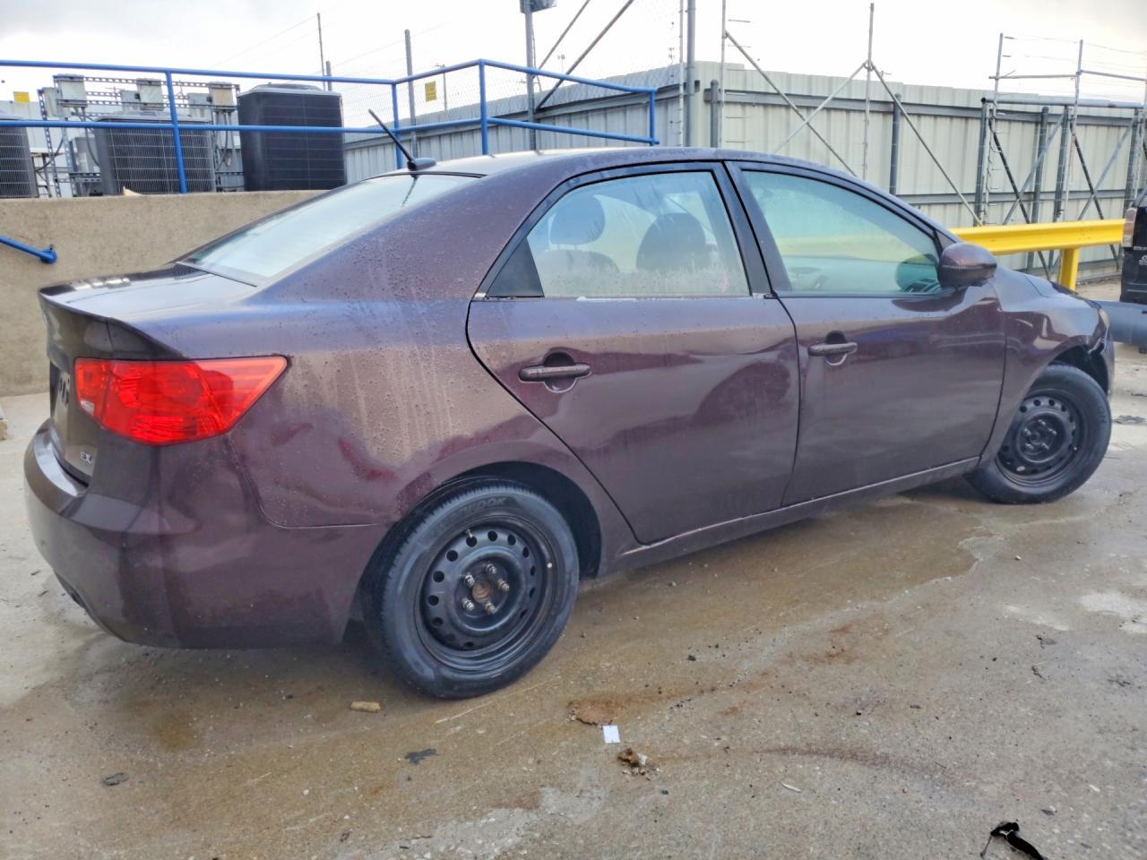 2011 Kia Forte Ex - Image 3