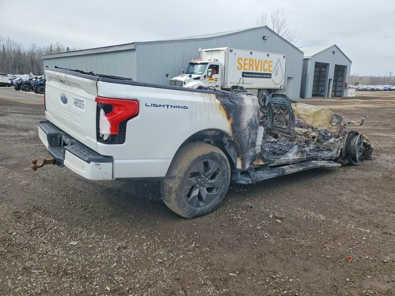 2023 Ford F150 Lightning Pro - Фото 3