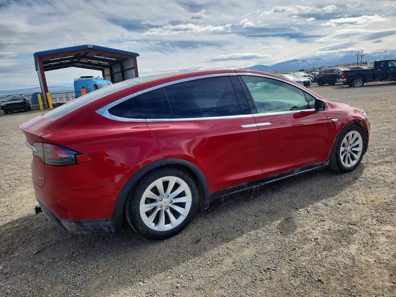 2016 Tesla Model X - Фото 3