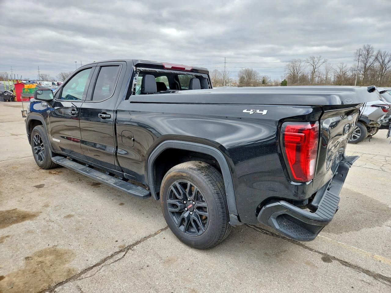2021 GMC Sierra K1500 Elevation - Фото 2