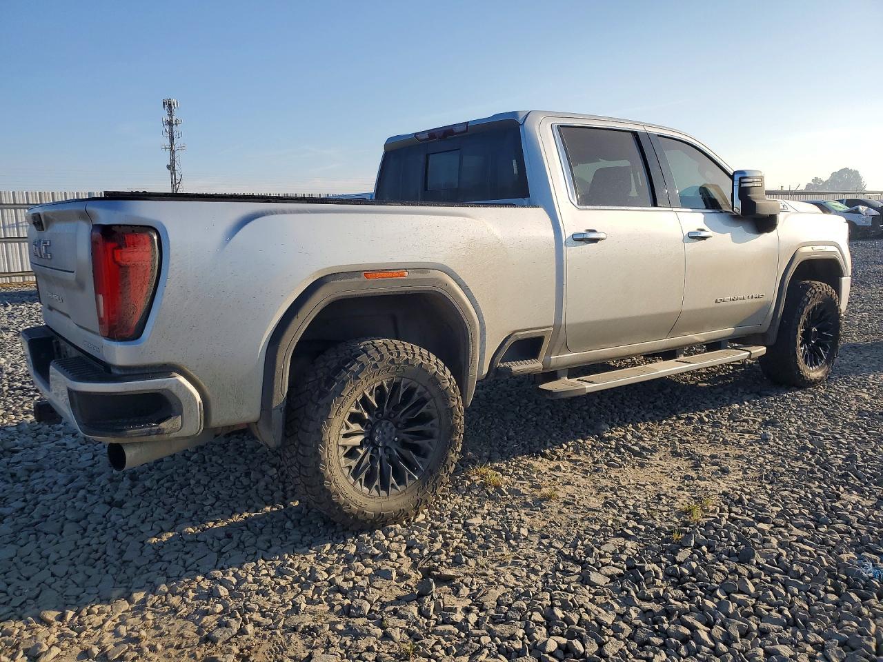 2021 GMC Sierra K2500 Denali - Фото 3