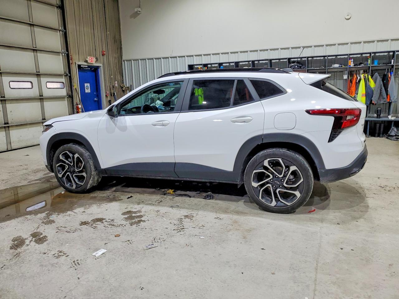 2024 Chevrolet Trax 2Rs - Фото 2
