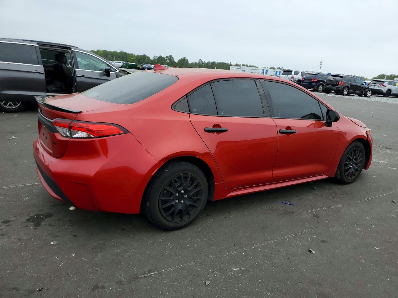 2021 Toyota Corolla Le - Фото 3