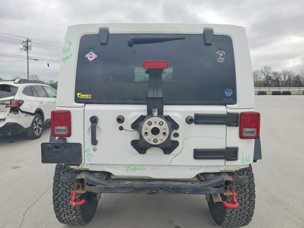 2016 Jeep Wrangler Unlimited Rubicon - Фото 6