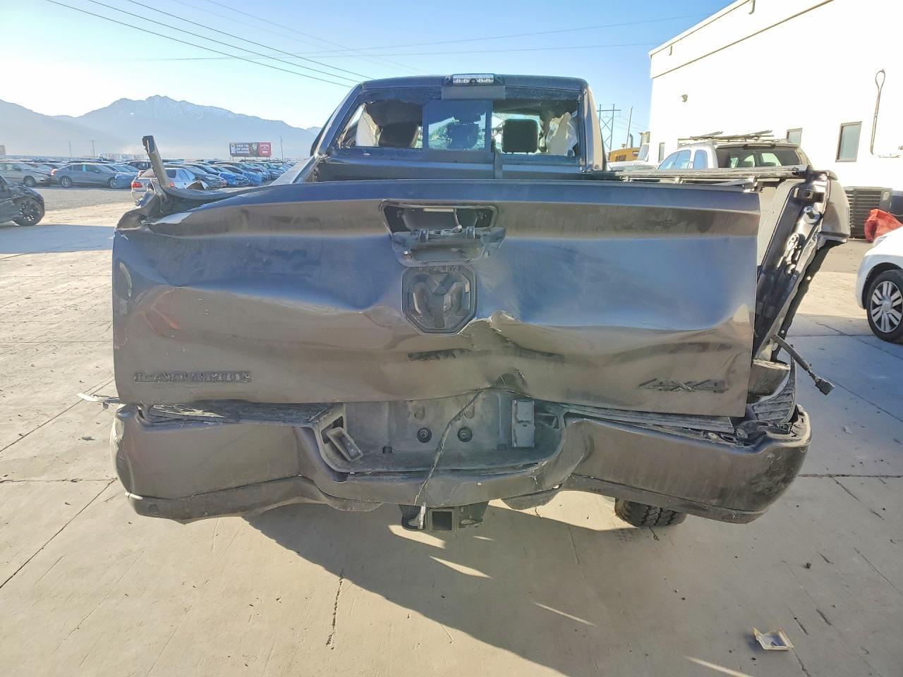 2020 Ram 2500 Laramie - Фото 6