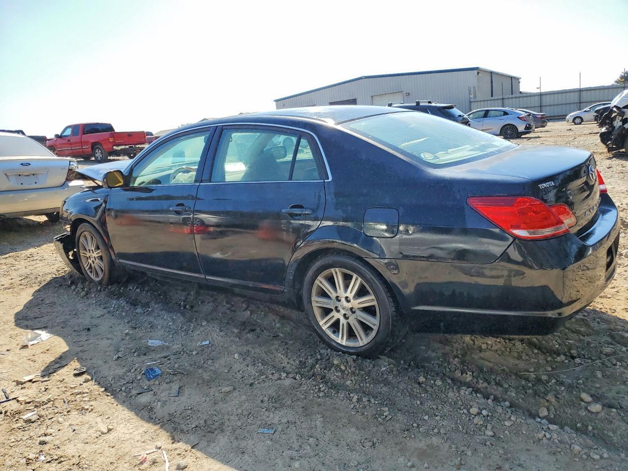 2006 Toyota Avalon Limited - Фото 2