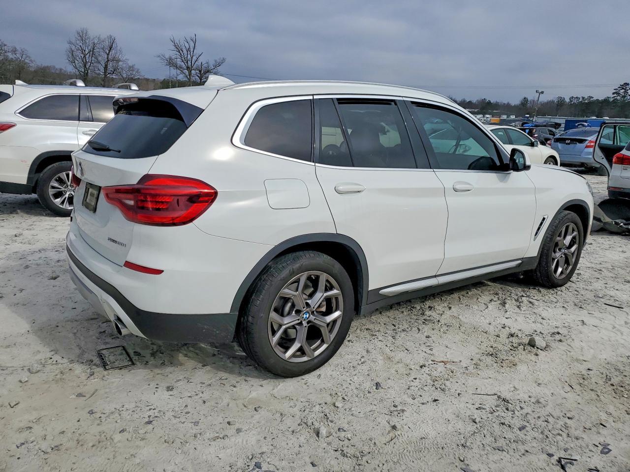 2021 BMW X3 Sdrive30I - Image 3