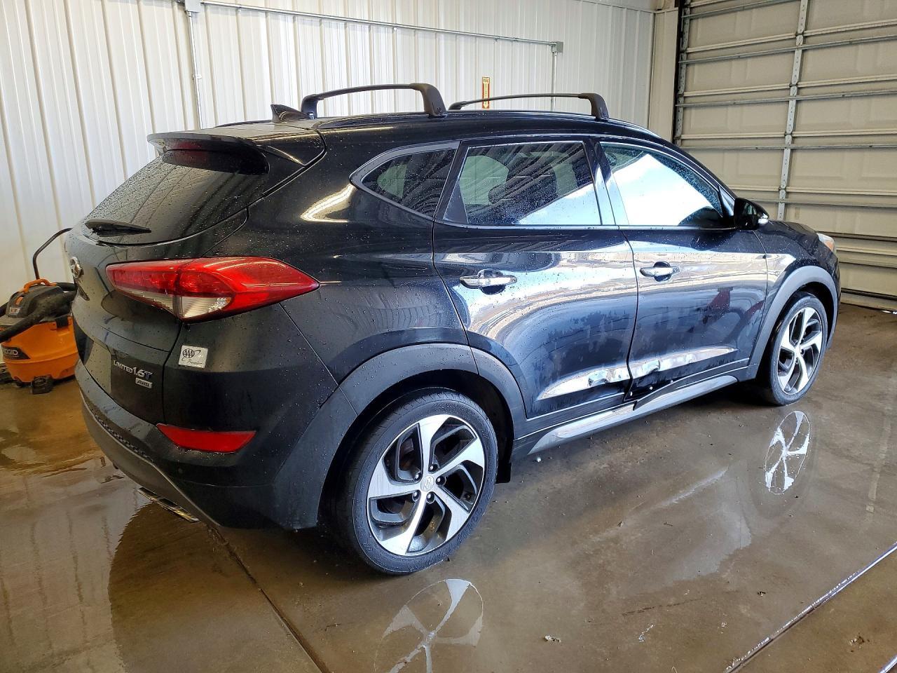 2016 Hyundai Tucson Limited - Image 3