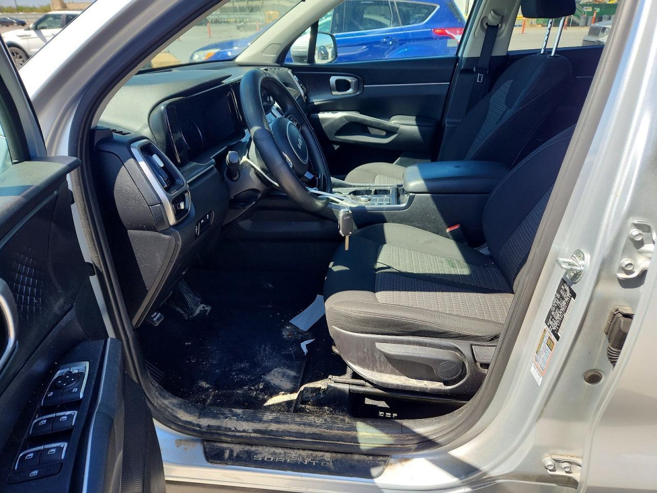 2022 Kia Sorento Lx - Фото 7