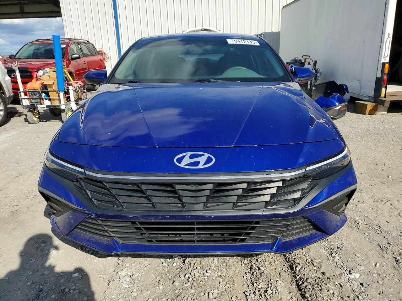 2024 Hyundai Elantra Se - Image 5