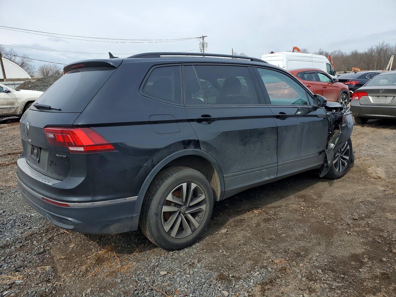 2022 Volkswagen Tiguan S - Image 3