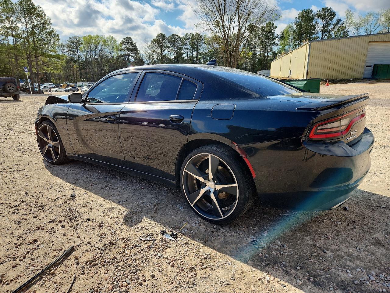 2015 Dodge Charger R - Фото 2