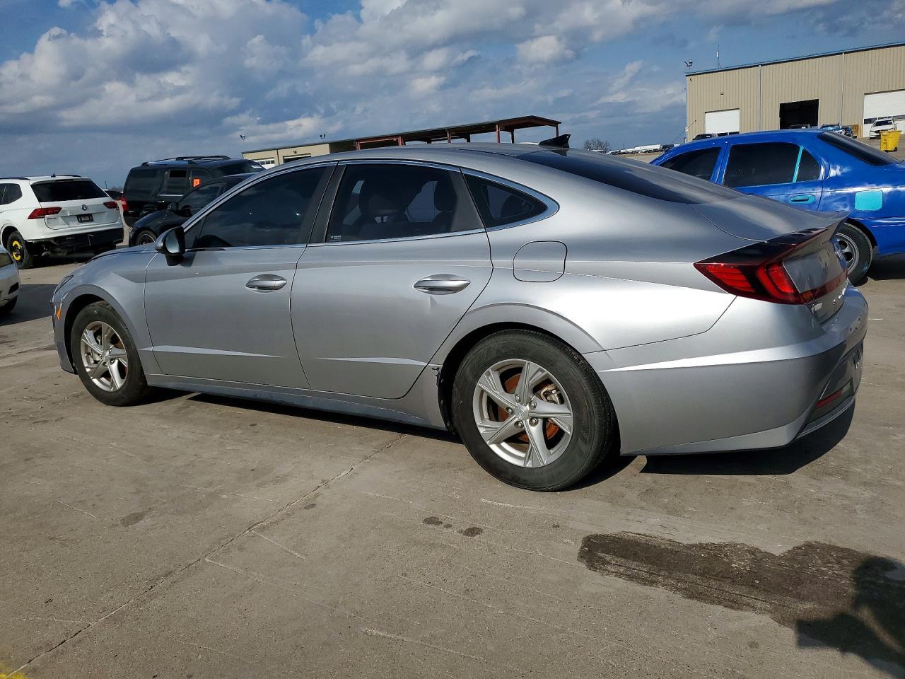 2021 Hyundai Sonata Se - Фото 2