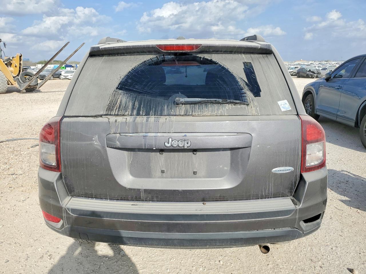 2016 Jeep Compass Latitude - Image 6