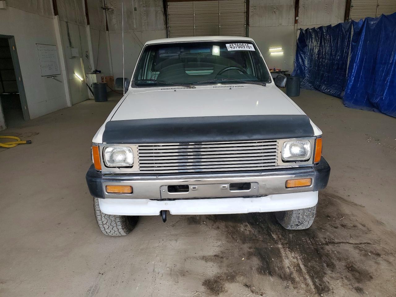 1987 Toyota Pickup Base - Фото 5