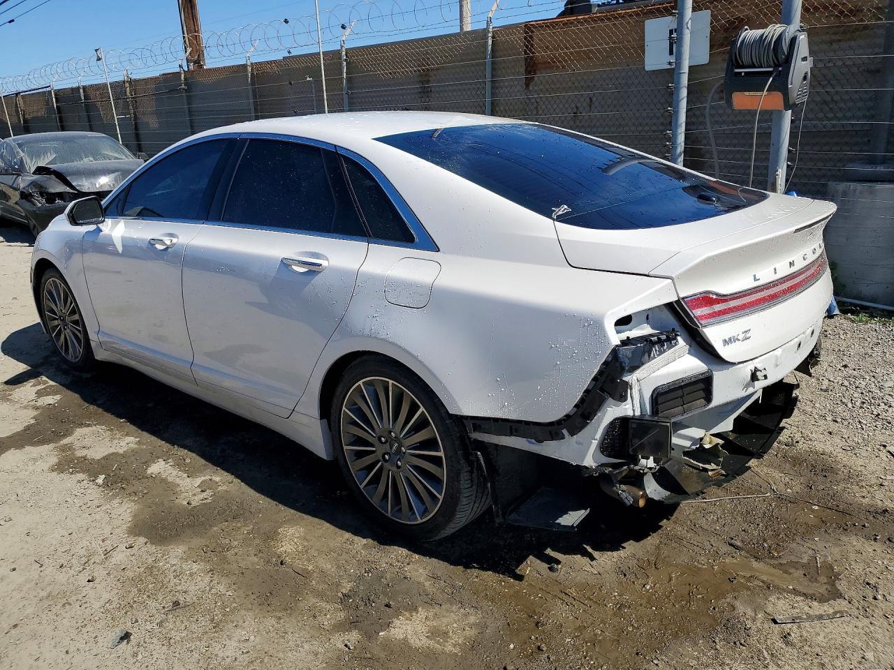 2016 Lincoln Mkz - Фото 2