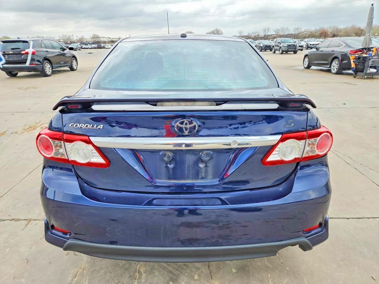 2013 Toyota Corolla S - Фото 6
