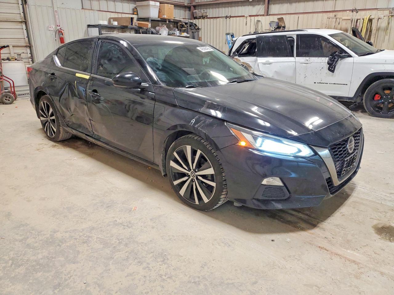2019 Nissan Altima 2.5 Sr - Фото 4