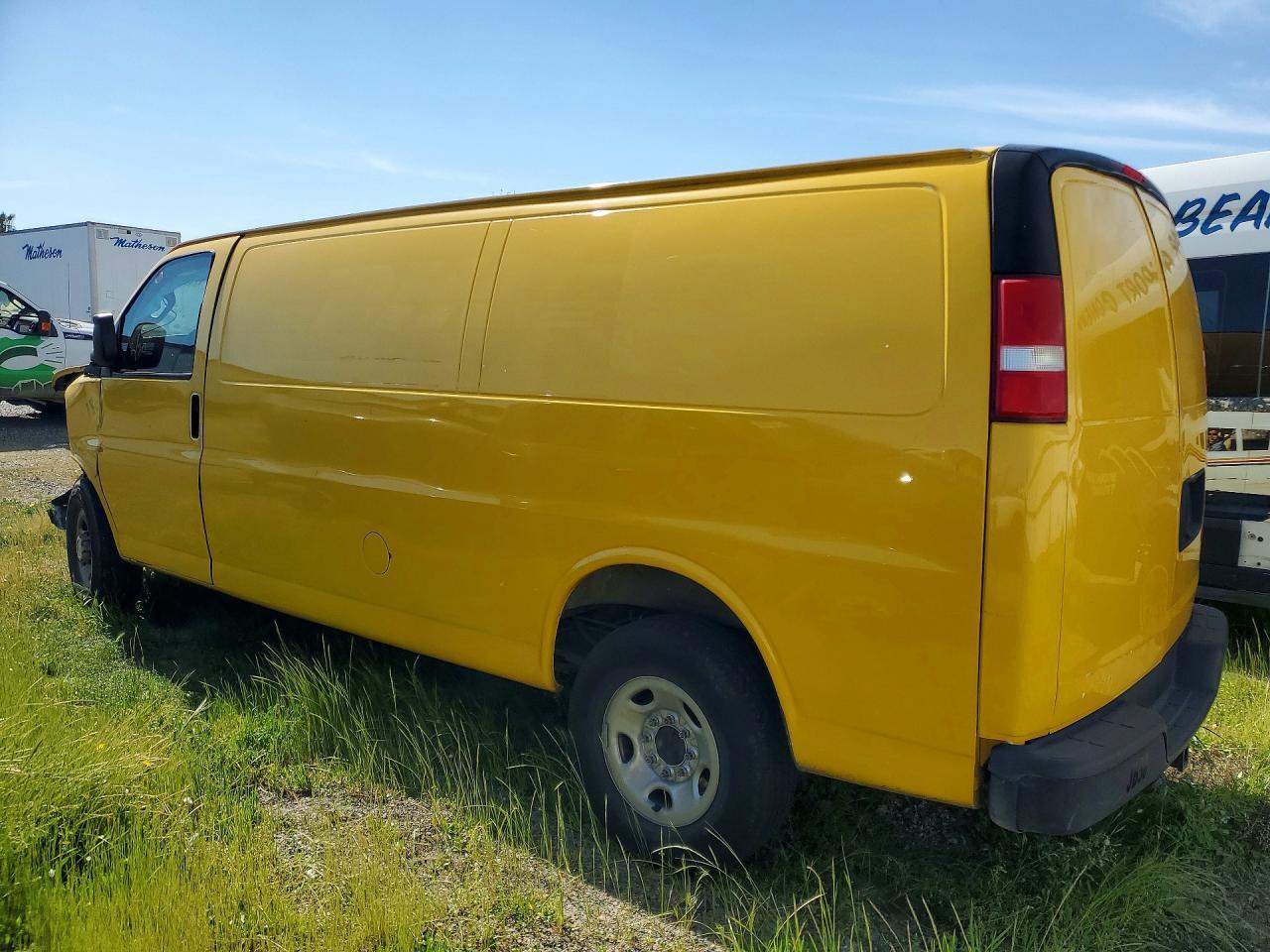 2018 Chevrolet Express G3500 - Фото 2