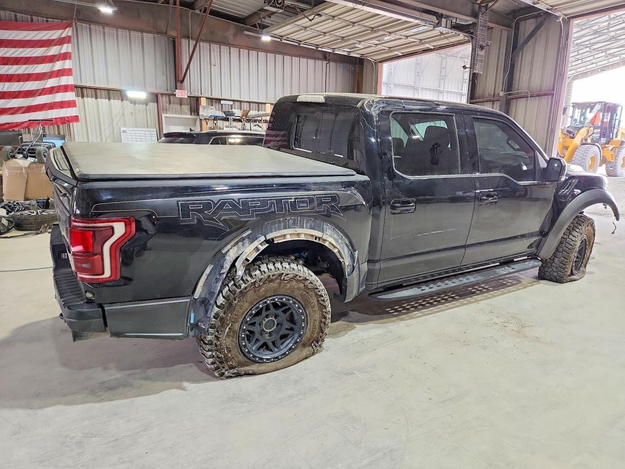 2018 Ford F150 Raptor - Фото 3