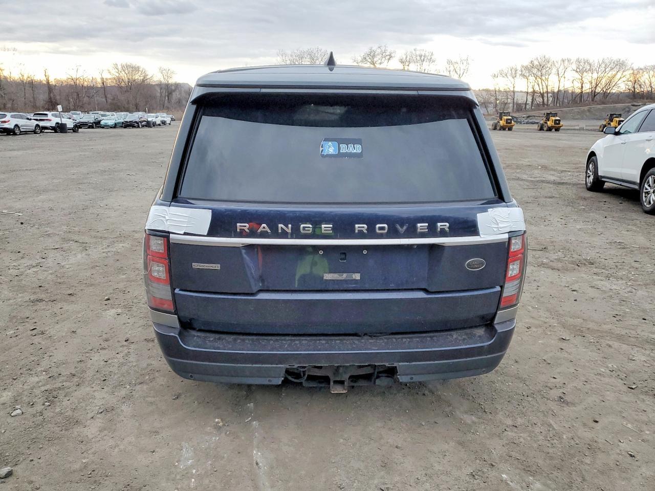 2017 Land Rover Range Rover Supercharged - Image 6